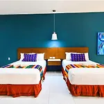 Hotel Mariachi By Kavia 5Th Av