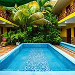 Oyo Hotel Playa Del Carmen