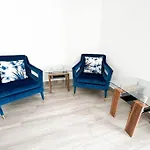Bali Life Style Villa, Beautiful 3Brs 2.5 Bath Beach House.