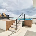 Torre 42 Playa Del Carmen By Lockey