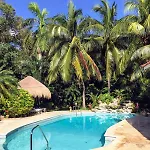Casa Beard, Spacious Guest House With High Speed Wifi & Pool.