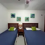 Edificio Palancar A Metros De La Playa