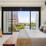 Searena Boutique Condos