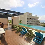 Downtown 4Br Home Beach At 200M 2 Apts In One