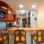 2 Bedroom Condo For 8 Guests - Only 5 Min Walk To Beach - At Playacar, Chac Ha Condos