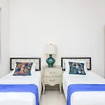 Villa With Private Pool & Large Garden In Playacar