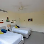 Deluxe Suite Beachside, Private Beach Club And Golf