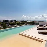 Riva 202 Playa Del Carmen Condo