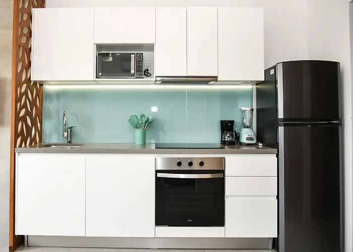 Casa Menta* Luxury Studio *Free Bike *Speed Wi-Fi!