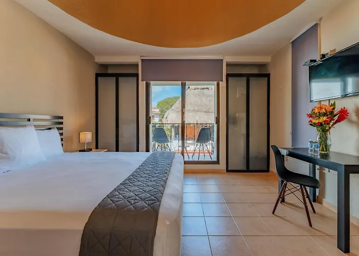 Hotel Brisas 5A Av, Playa Del Carmen