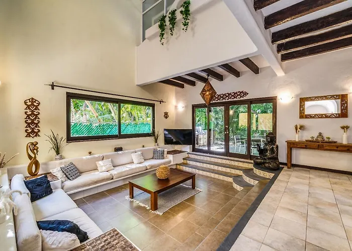 Beautiful House In Playacar 4 Bedrooms With Ac