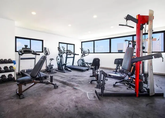Brightness & Spacious 1 Bedroom