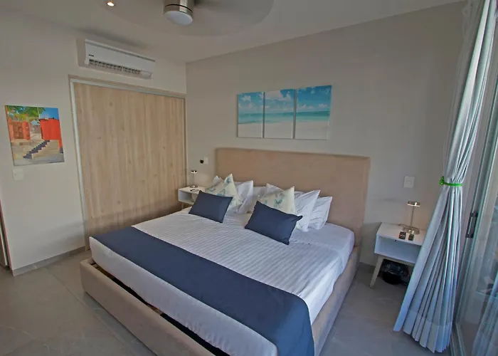 The Gallery Condos Playa de Carmen