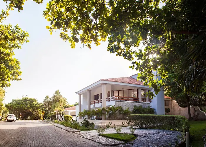 Matuk Beach House I Playacar 1