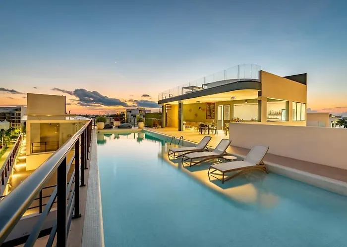 Tropical 2-Bedroom Mangrove View