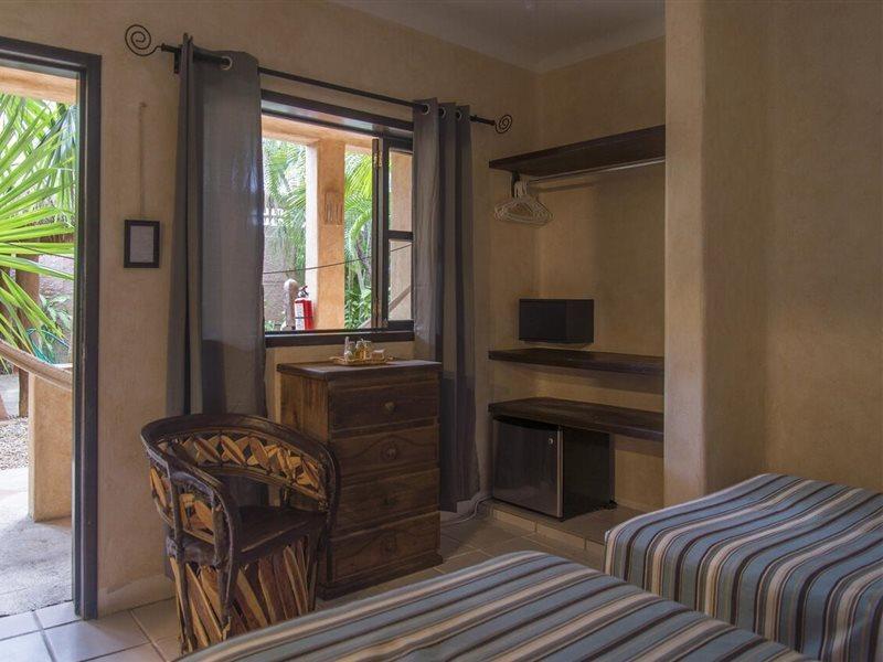 Barrio Latino Hotel Playa del Carmen