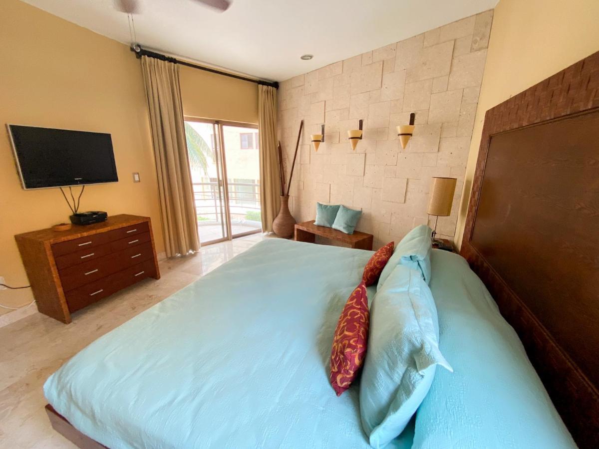 101 Corto Maltes ,3 Bedroom Ocean View Apartment *