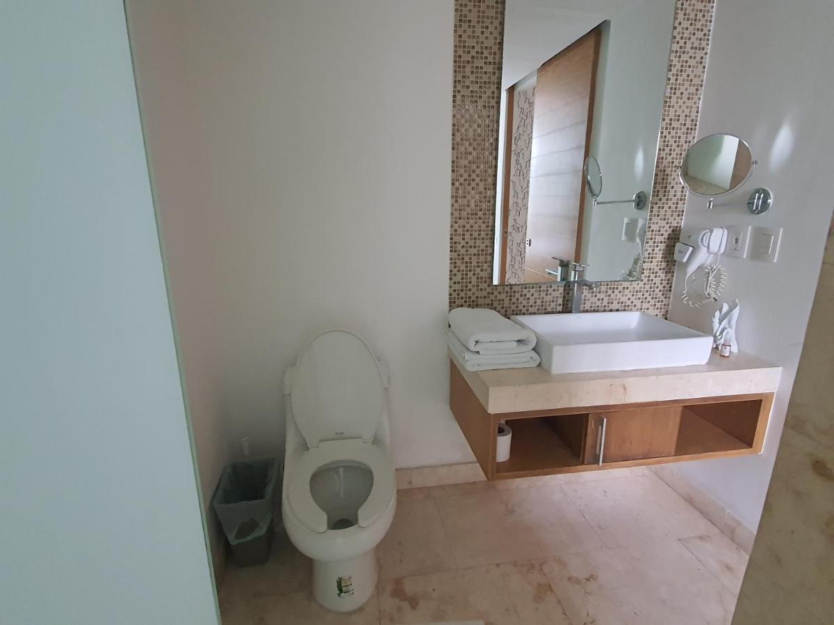 Departamento Con Terraza Excelente Ubicacion Y Wifi Playa del Carmen