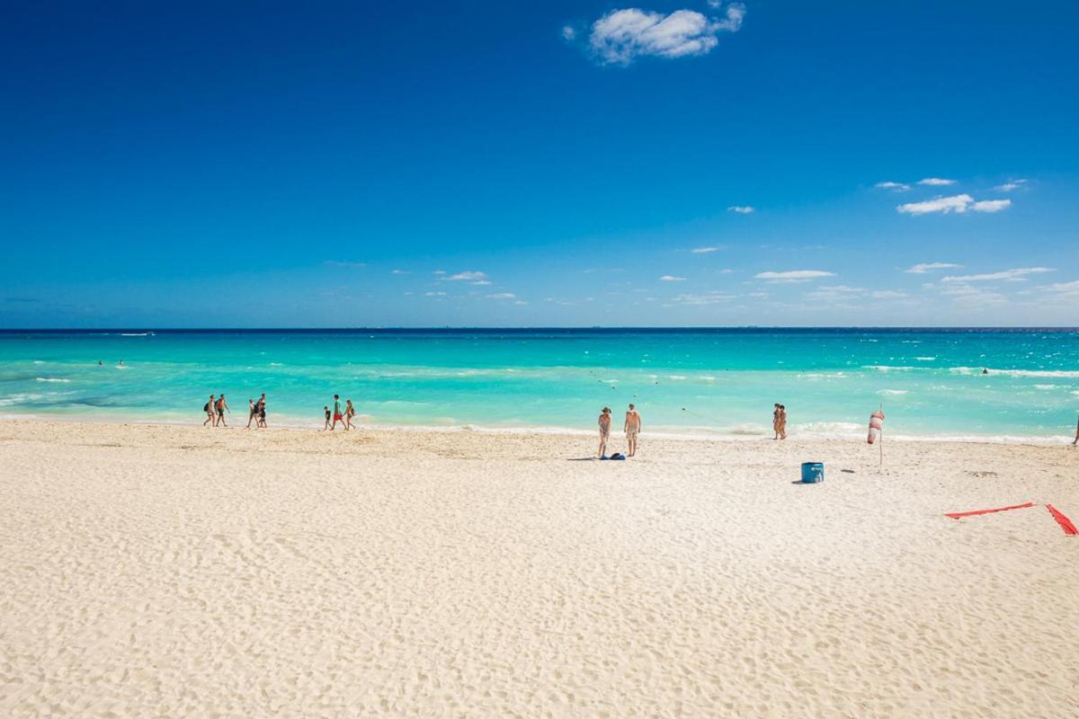 Poblado De Apoyo Diamont Sleeps 22 With Pool And Air Con * Playa del Carmen