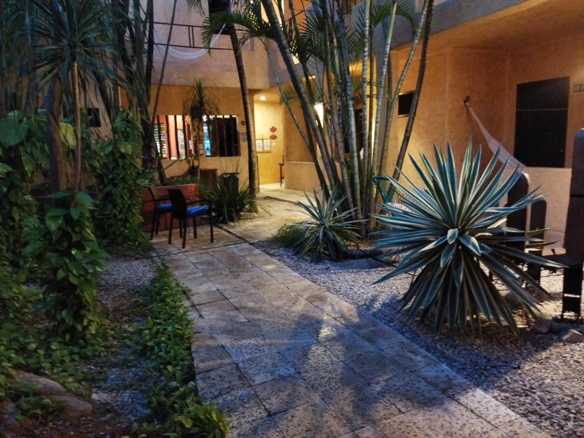 Hotel Barrio Latino 3*
