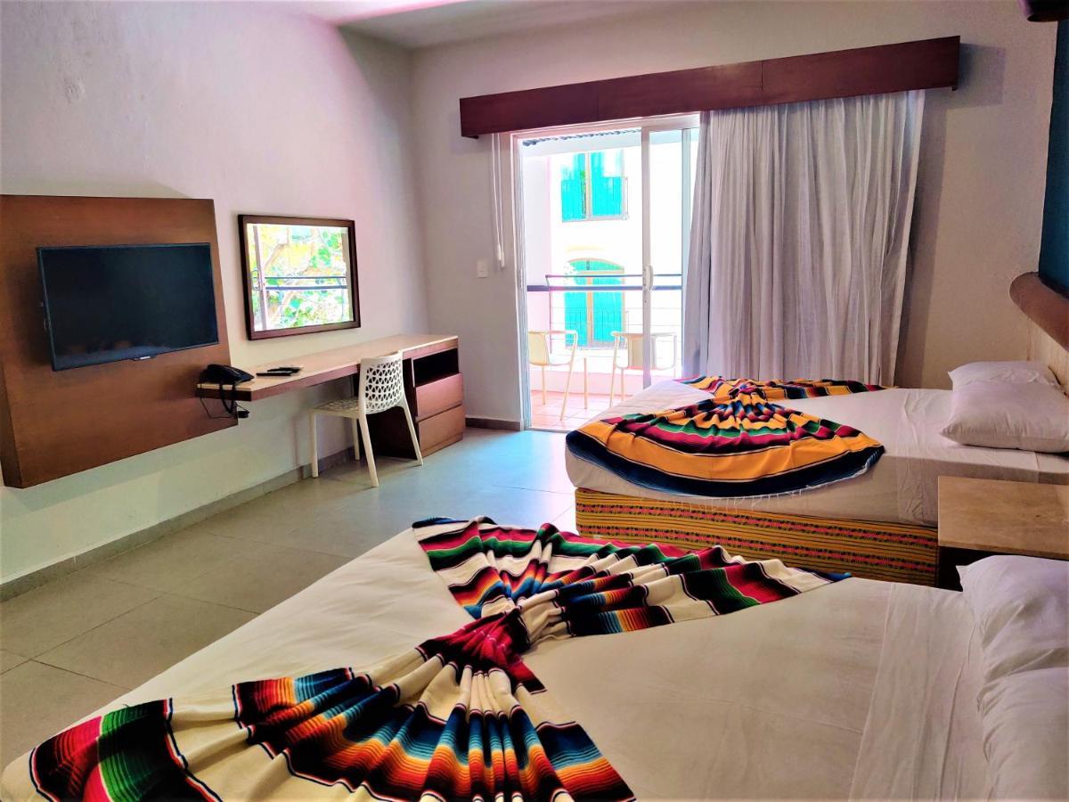 Mariachi By Kavia 5th Av Hotel 4*