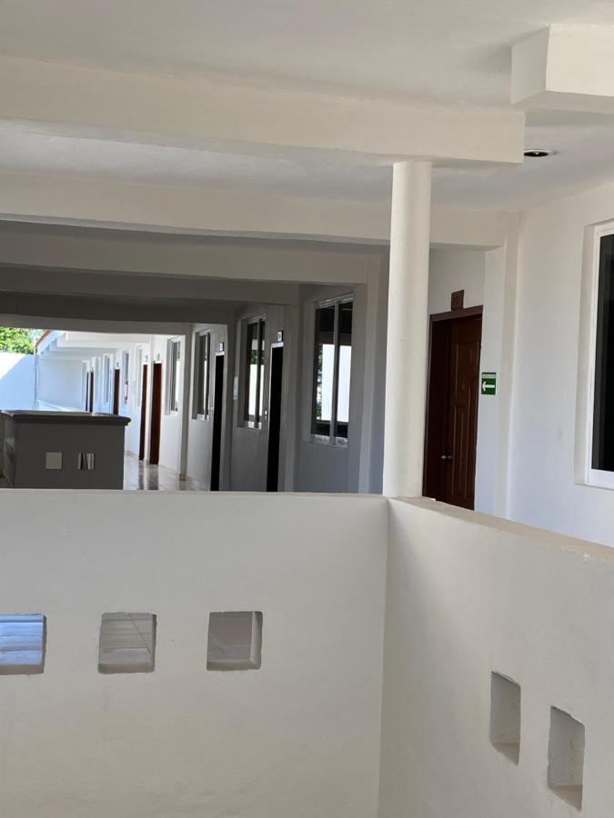 Balxiba Alberca Y Estacionamento Hotel