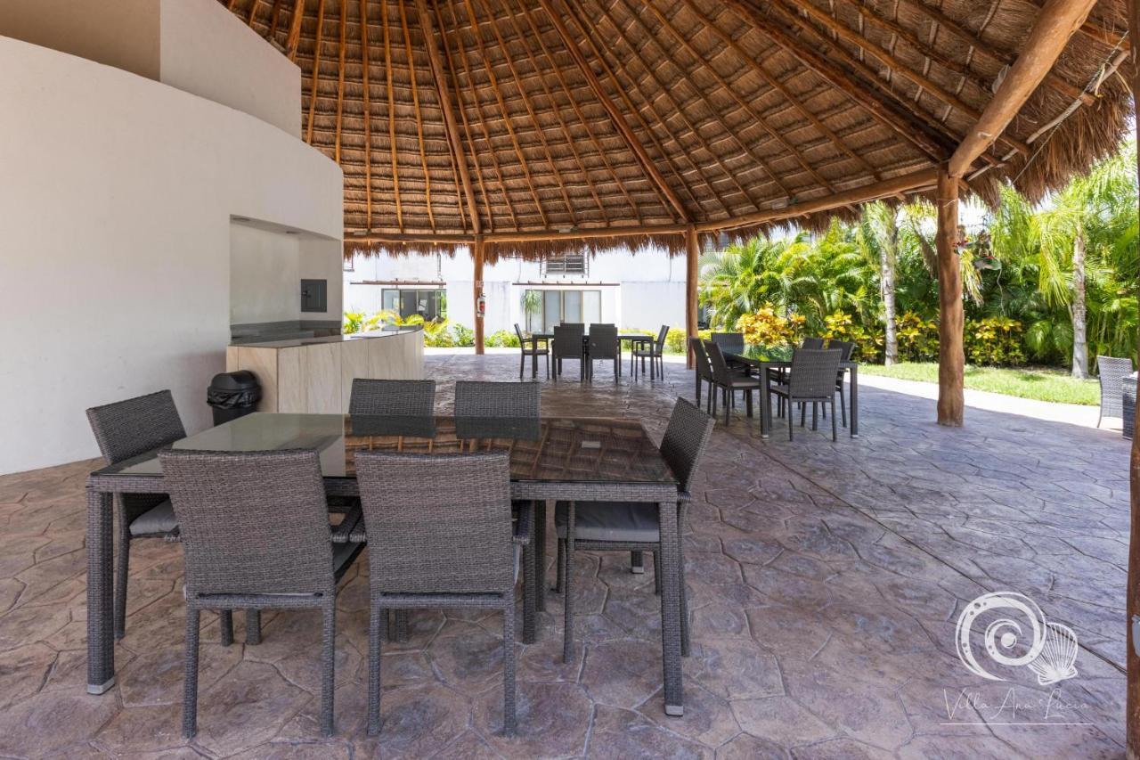 Ana Lucía. Playa del Carmen
