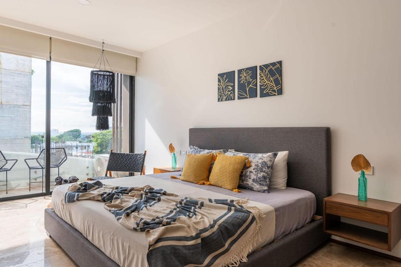 Apartment Cozy In Downtown Area. *