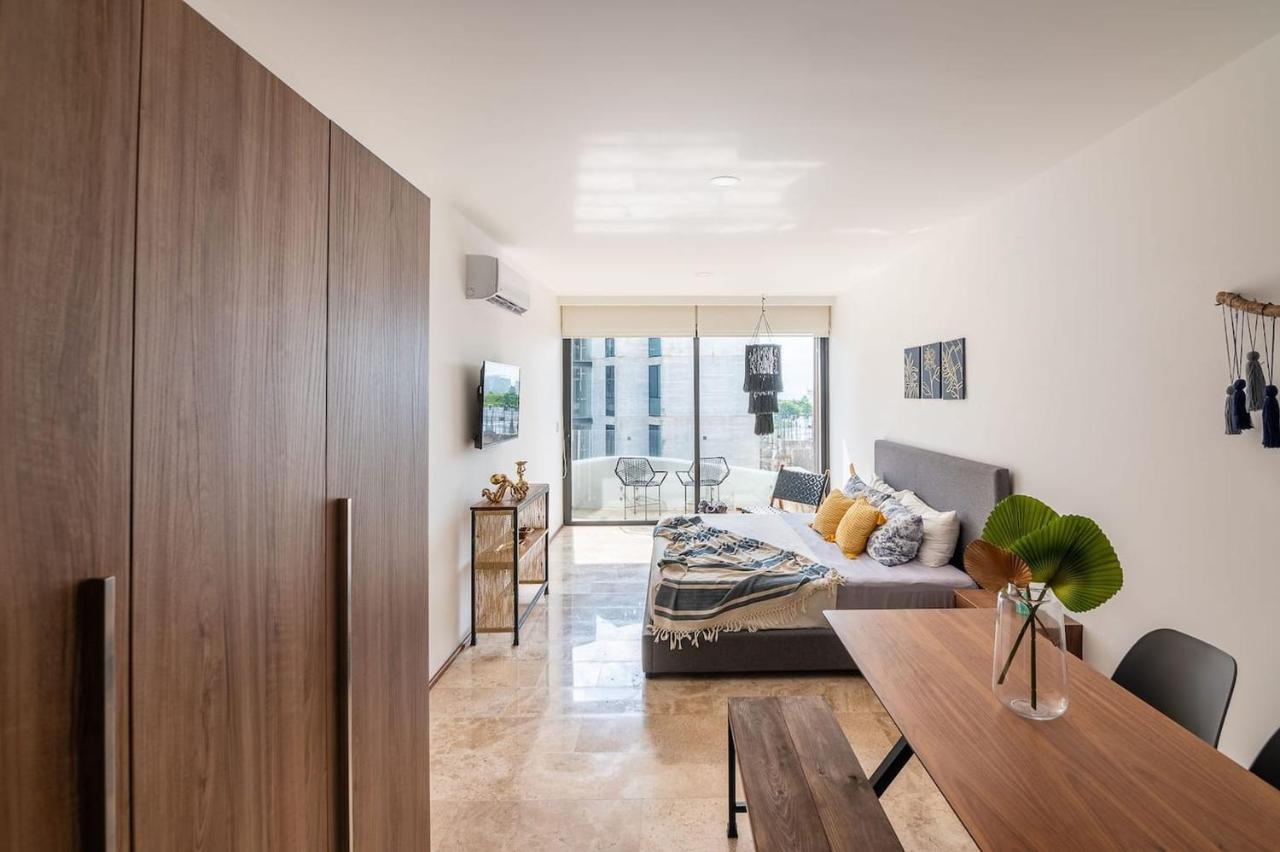 Cozy In Downtown Area. Apartment