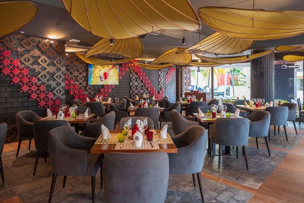 The Reef 28 * Playa del Carmen