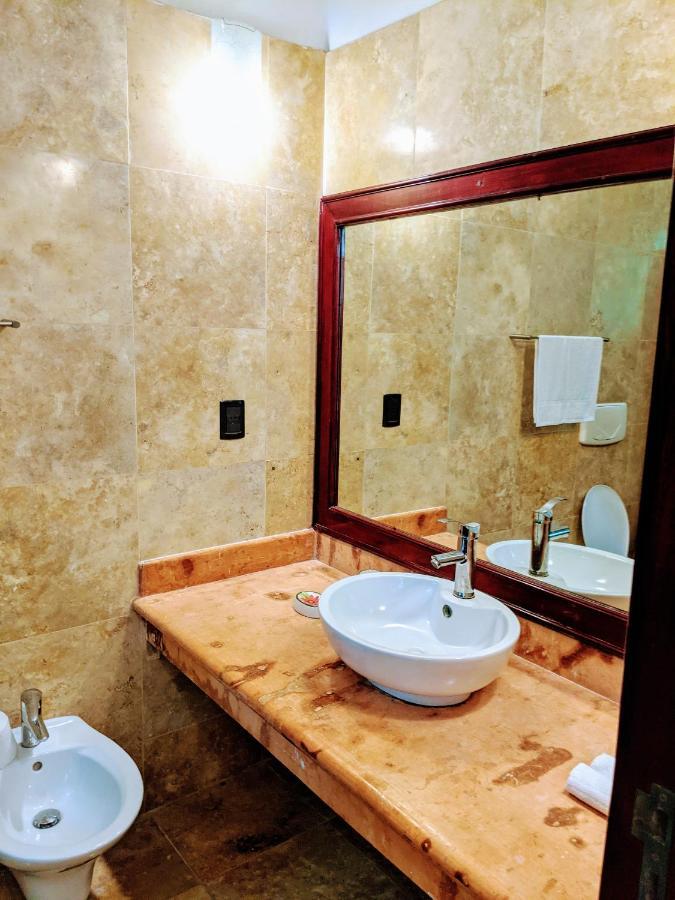 Castillo Playacar Fase 1 9br 3kitchen Pool Walk To 5th Ave 25max *