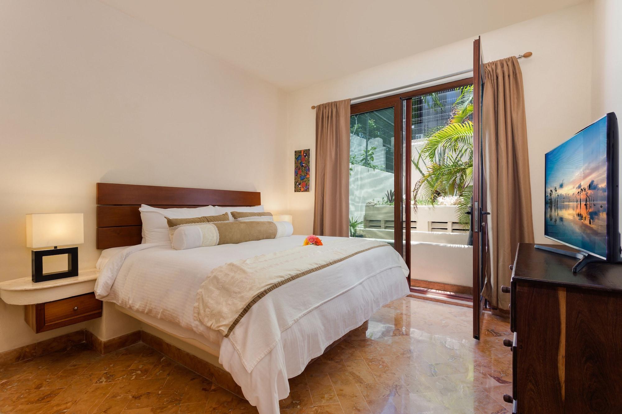 Porto Playa And Club 4*