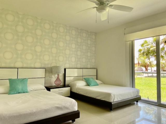 Impecable Y Lujoso Departamento Frente Al Mar En Mareazul Del Club De Golf Corasol