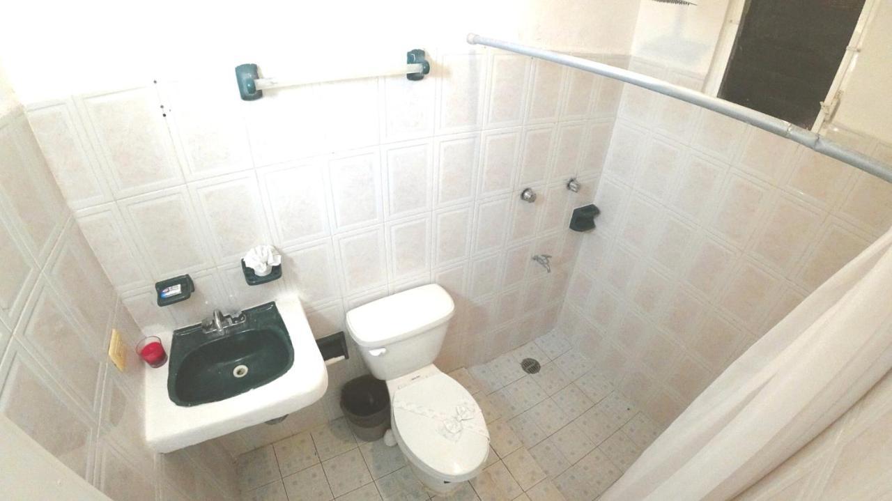 Apartahotel Izsla Suites 2*