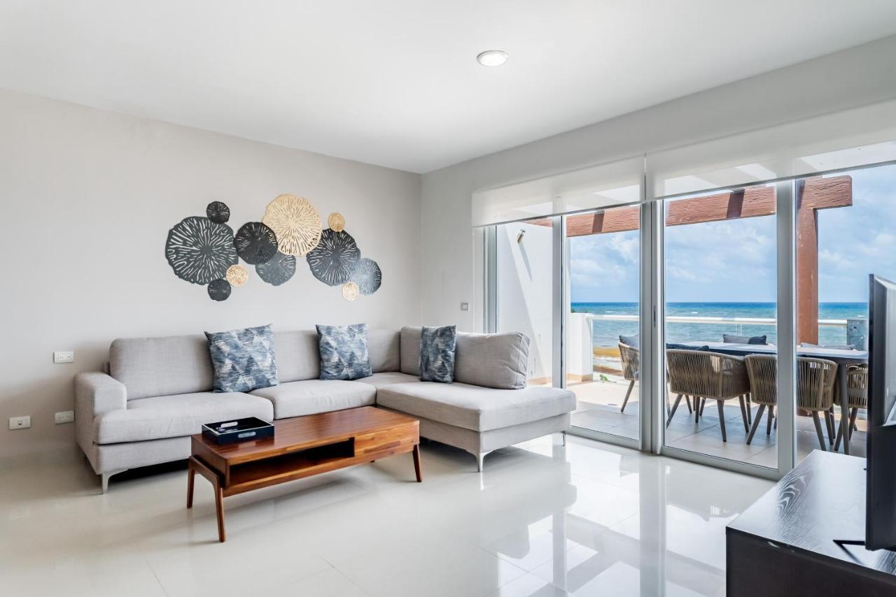 Casa Mares Ocean Front Penthouse Apartment *