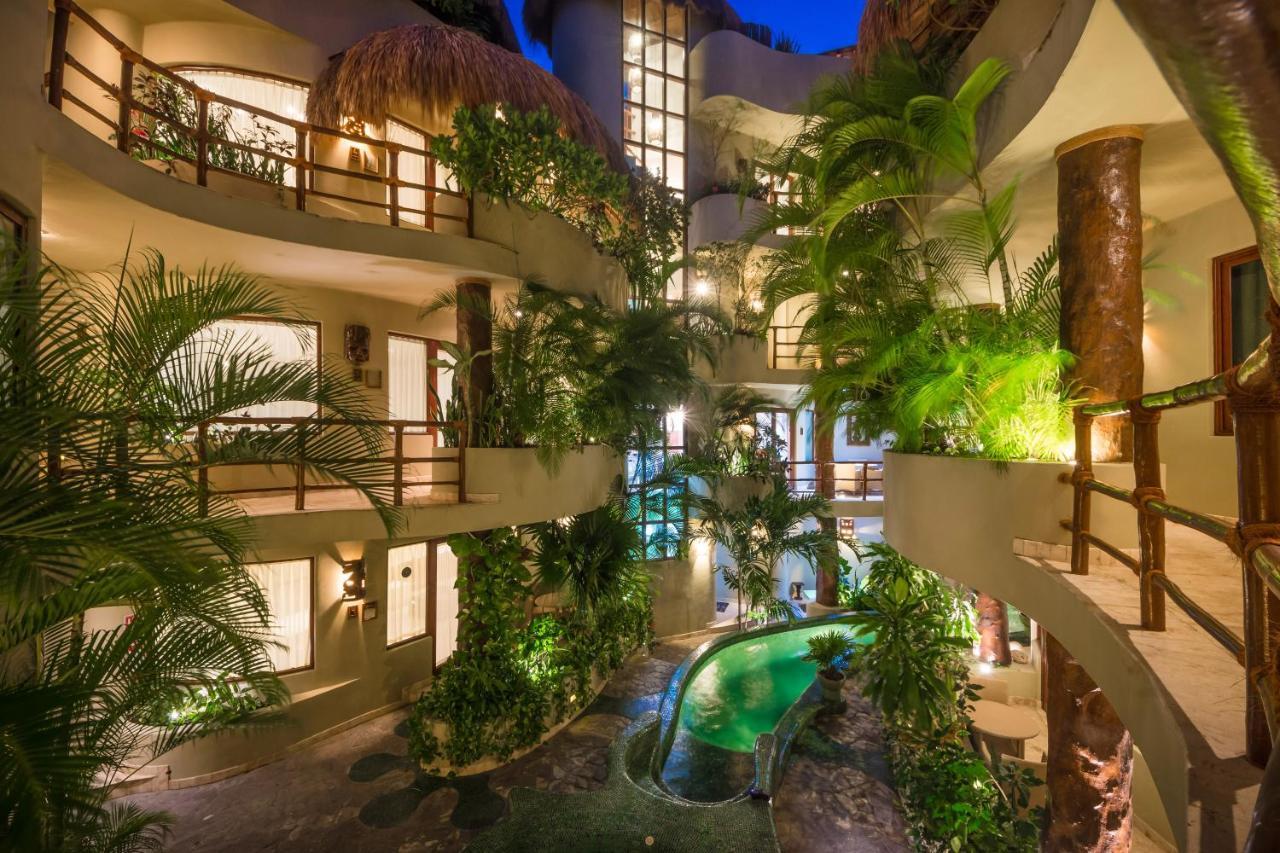 Maya And Beachclub Hotel 4*