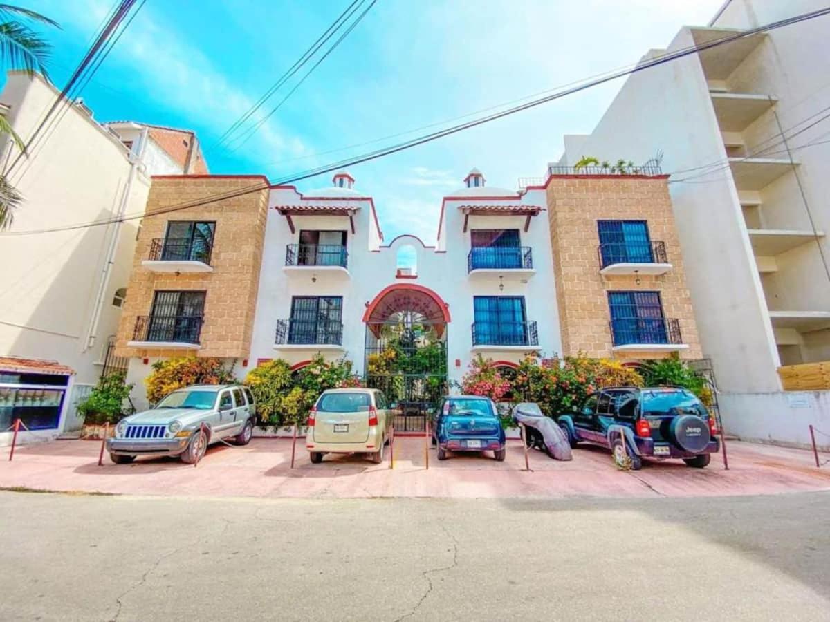 W/ Prime Location Mexican Colonial Style * Playa del Carmen