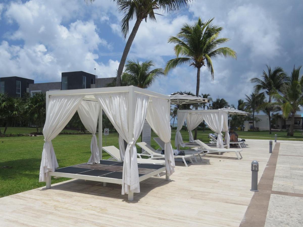 Appartement Impecable Y Lujoso Departamento Frente Al Mar En Mareazul Del Club De Golf Corasol
