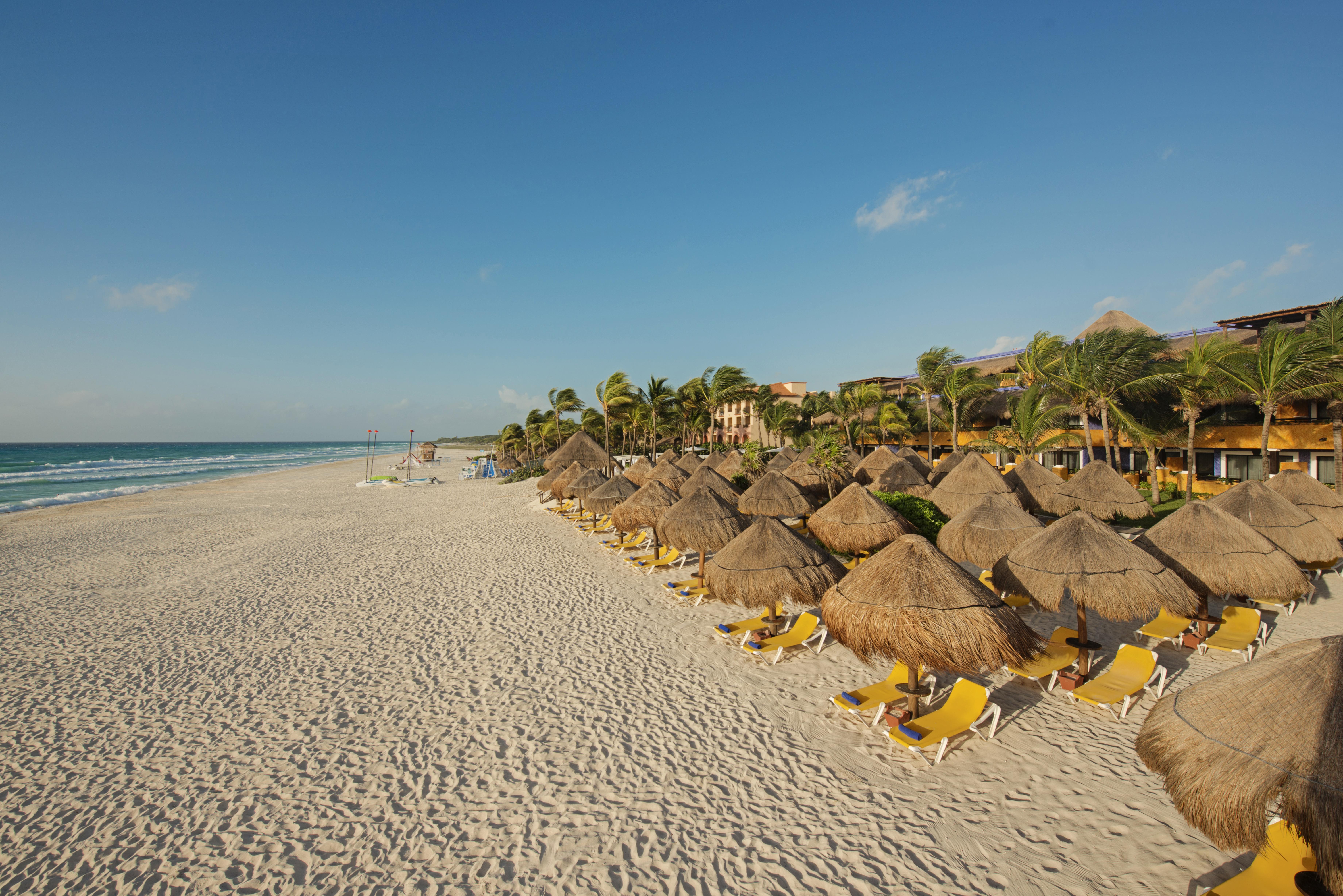 Iberostar Waves Tucan Resort