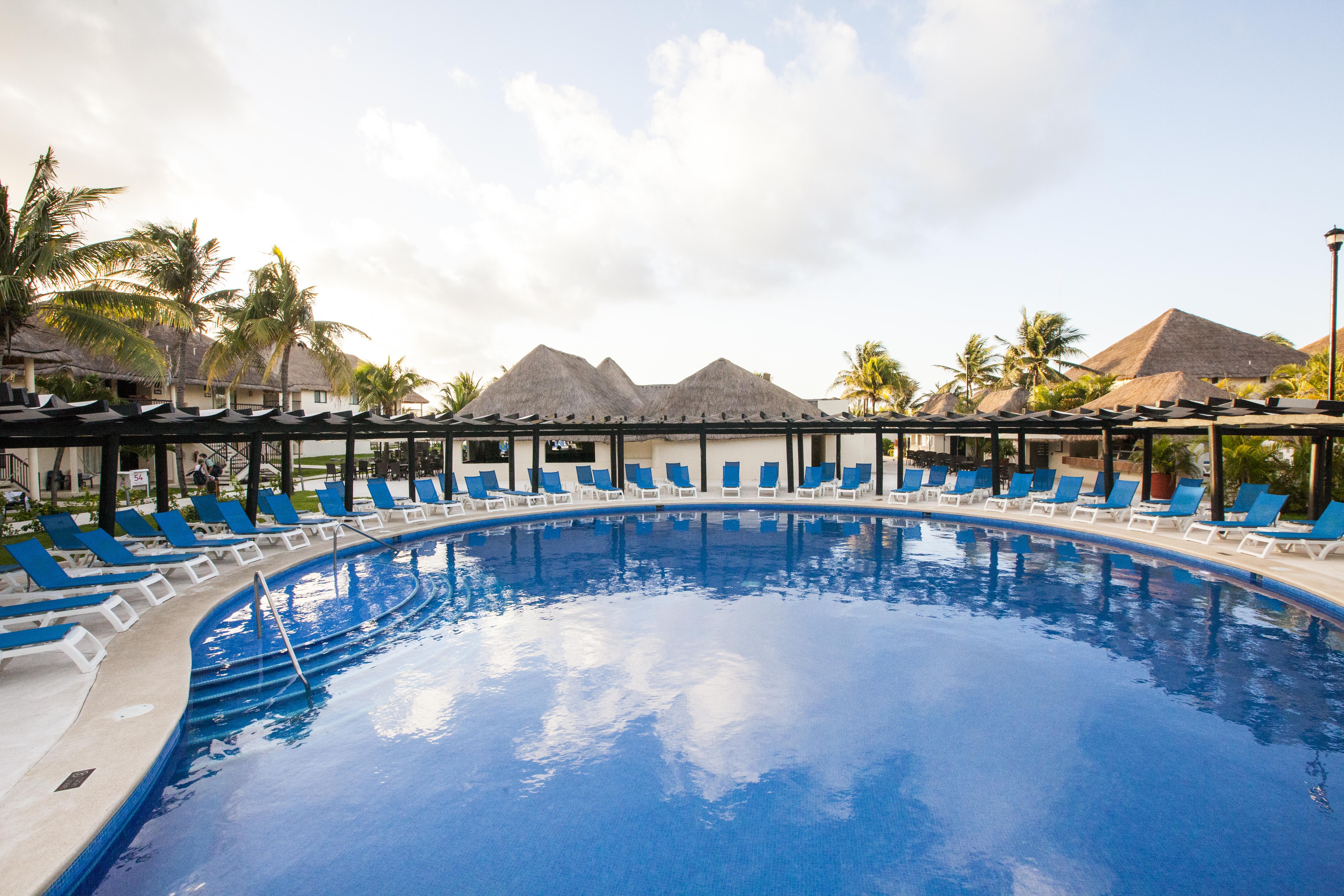 Allegro Playacar Resort