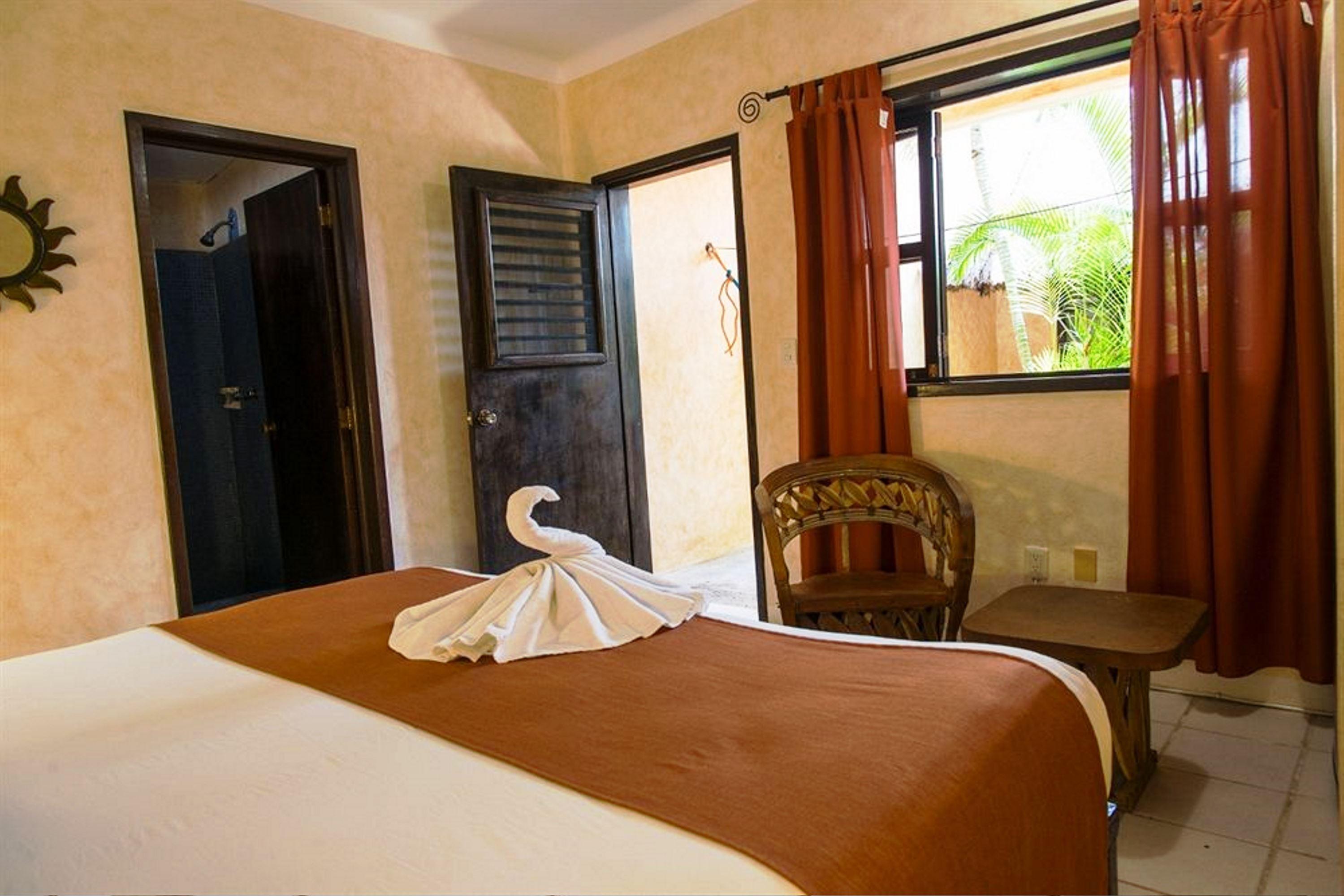 Hotel Barrio Latino 3*