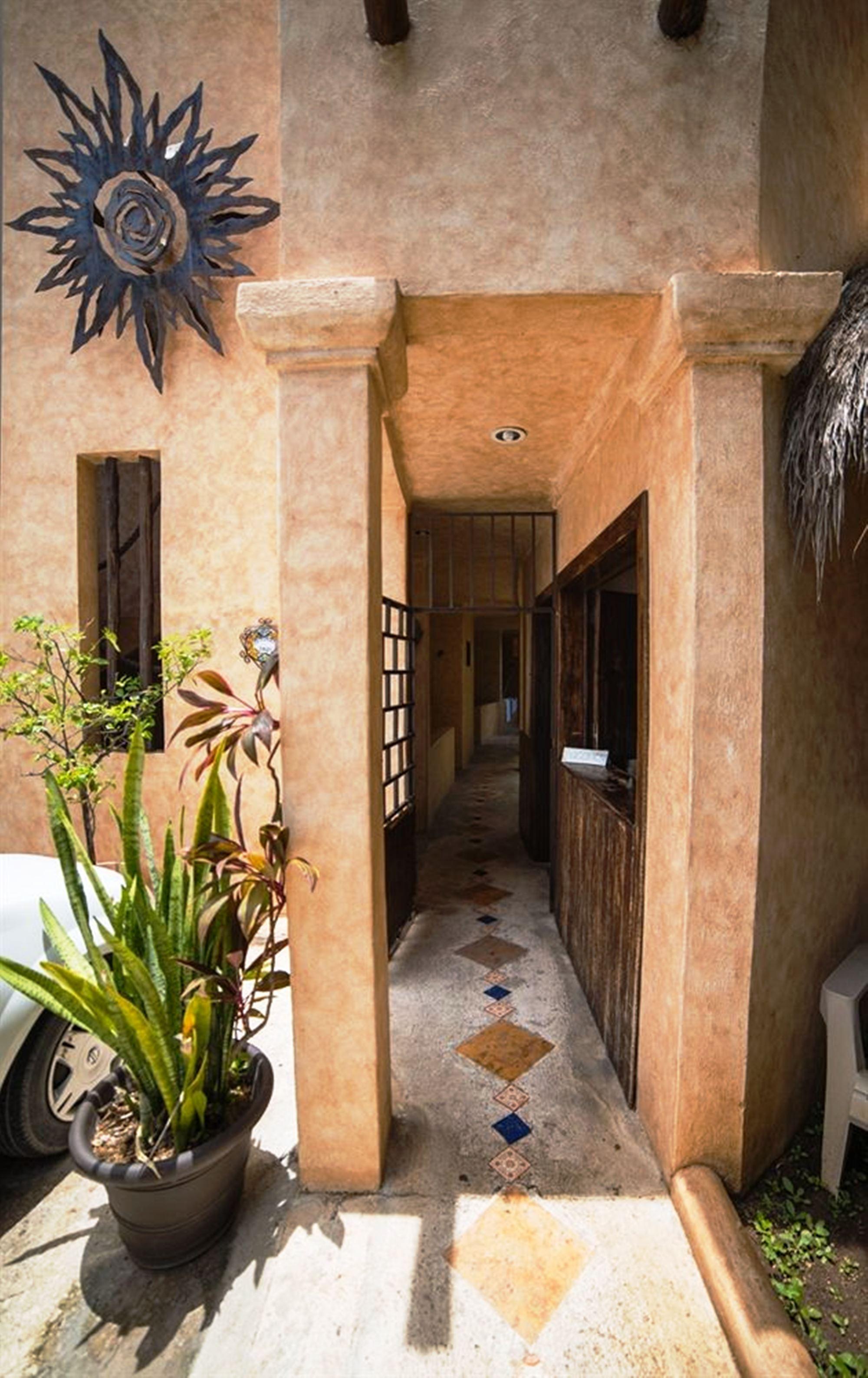 Hotel Barrio Latino