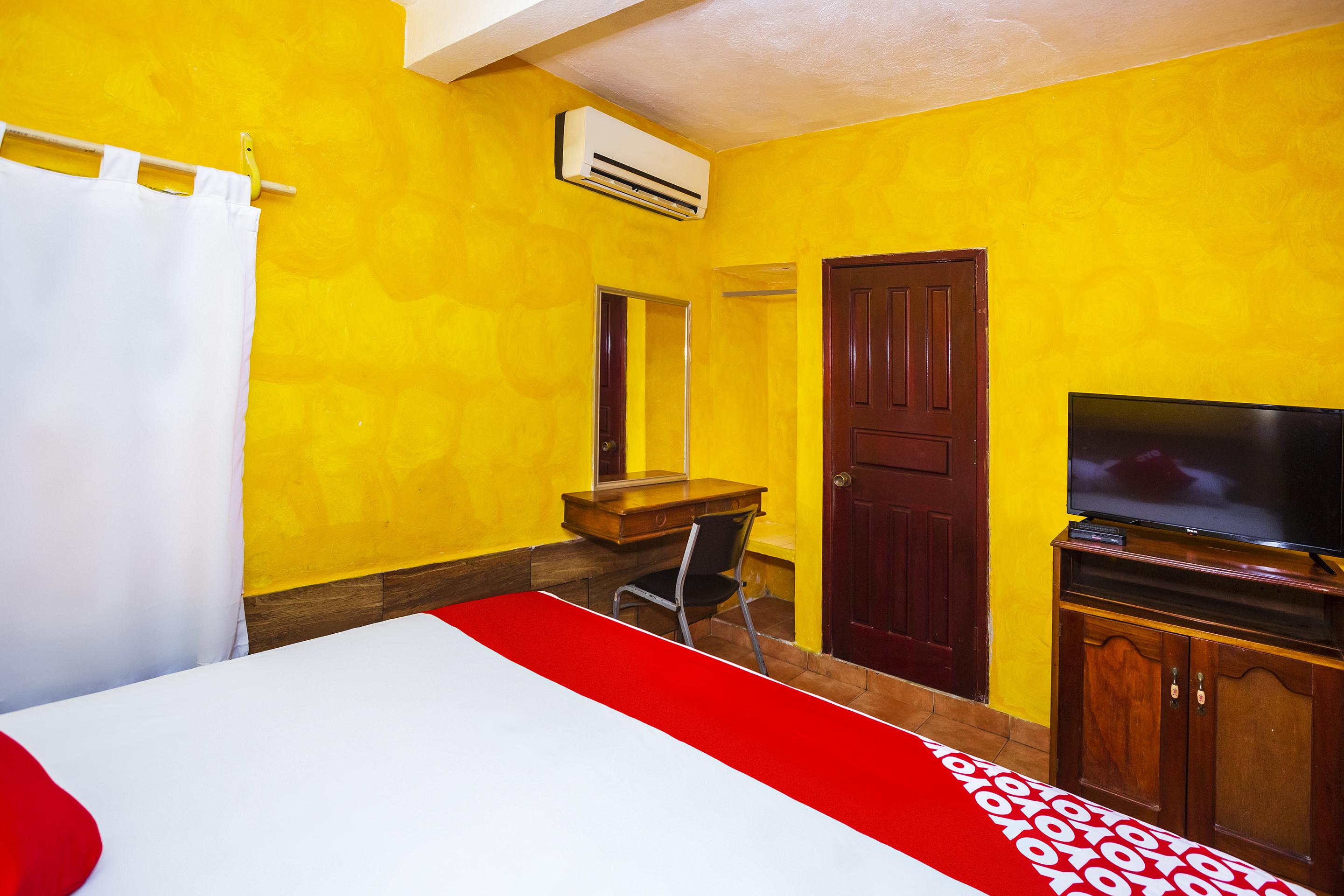 Oyo Hotel 5*