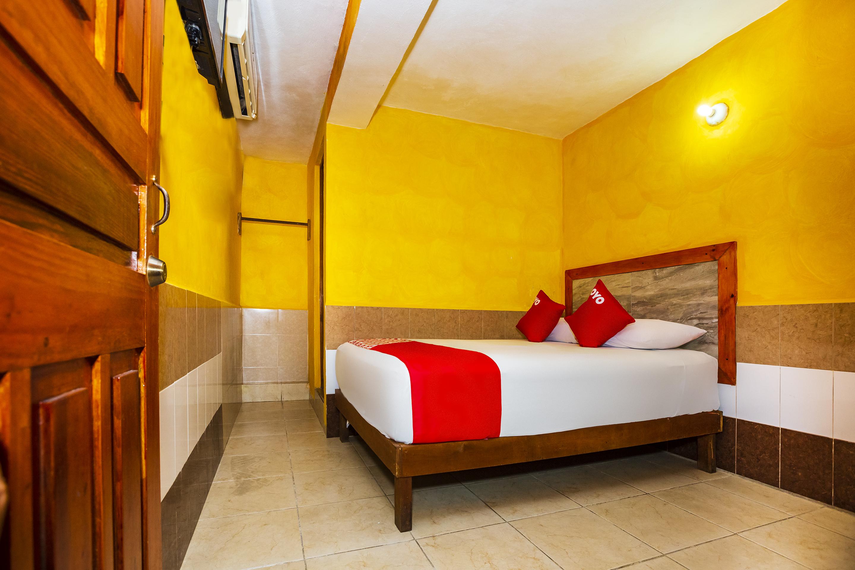 Hotel Oyo 5*