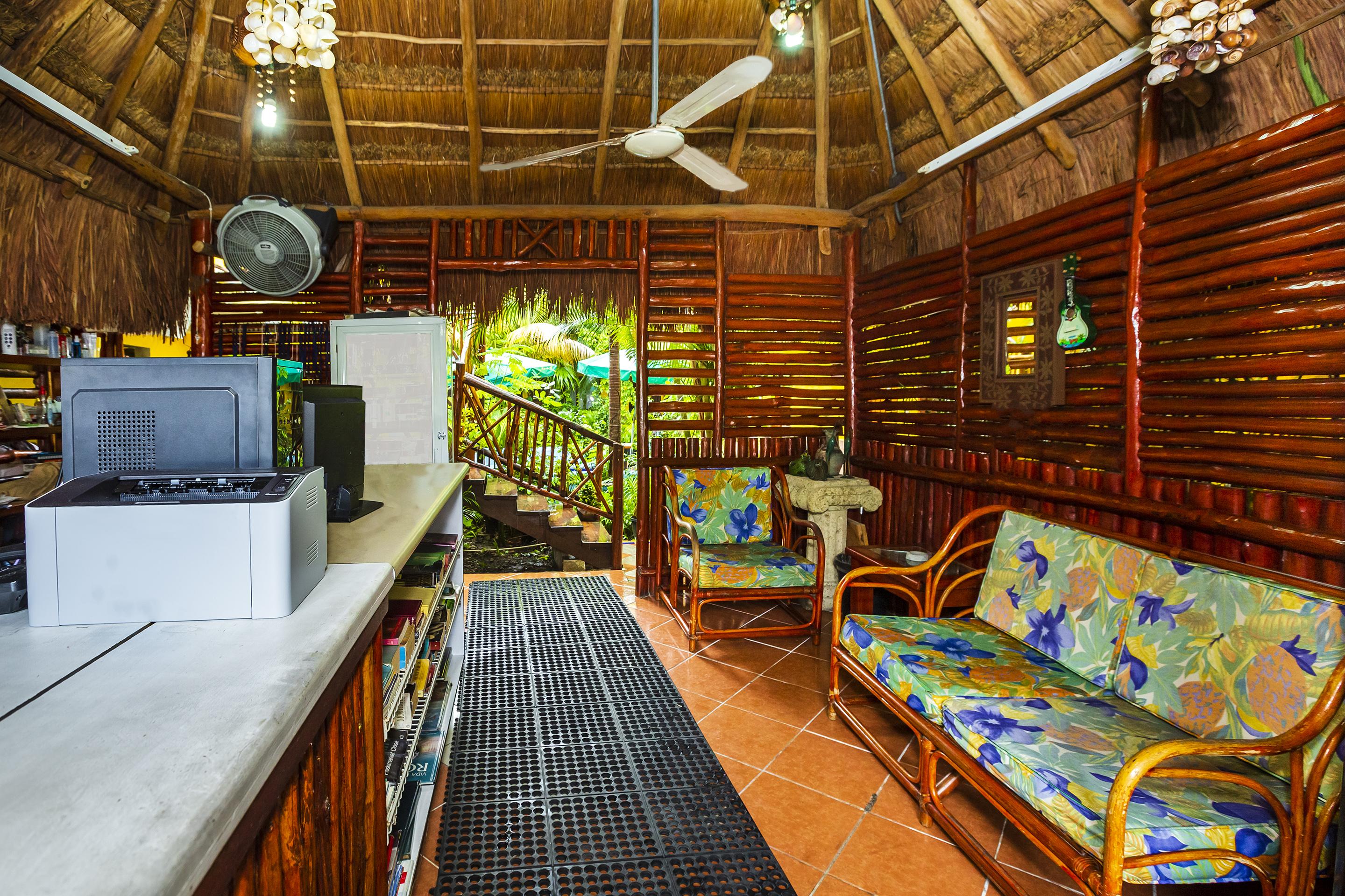Oyo Hotel