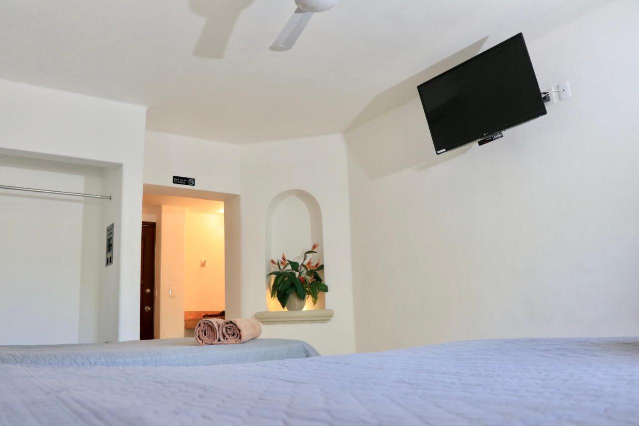 10 Avenue, 1 Min Walking To The 5 Av & 4 Apartment