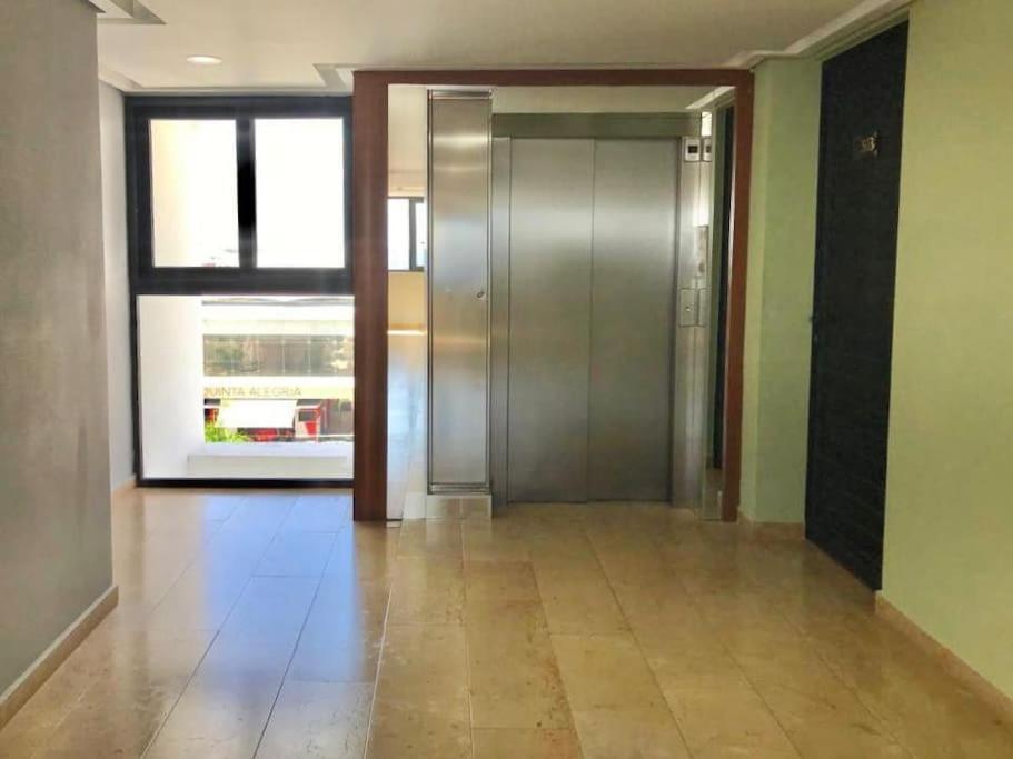 One Paralia By Andiani Apartment *