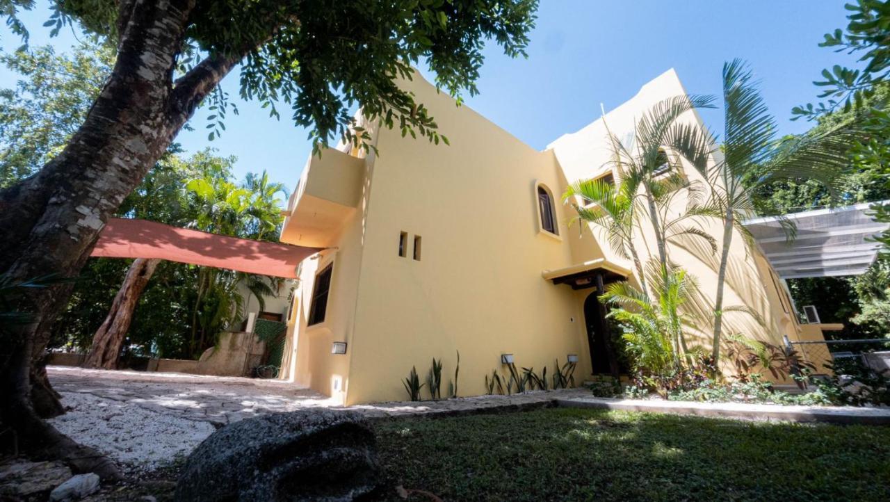 Beautiful House In Playacar 4 Bedrooms With Ac Playa del Carmen