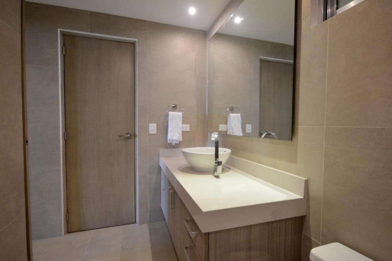 Luxury Steps From 5th Av Rooftop Pool By Yeah Apartamento