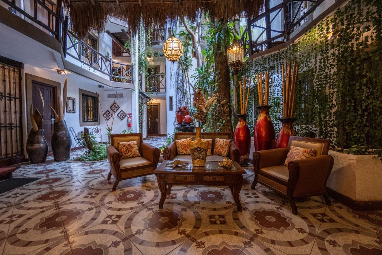 Mariposa Boutique - 5th Avenue